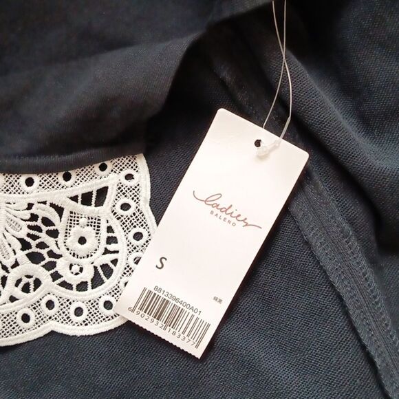 ⚫Black Sweater with Lace Collar - Picture 6 of 7